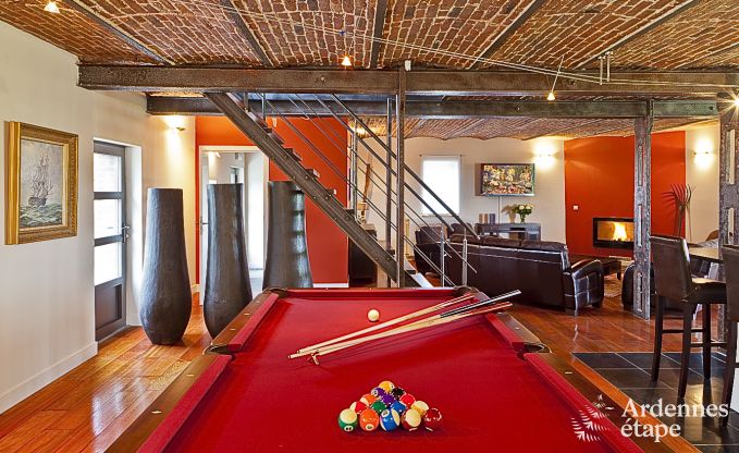 Luxe vakantiehuis in Froidthier voor 10 gasten met zwembad, wellness en 5 slaapkamers nabij Aubel