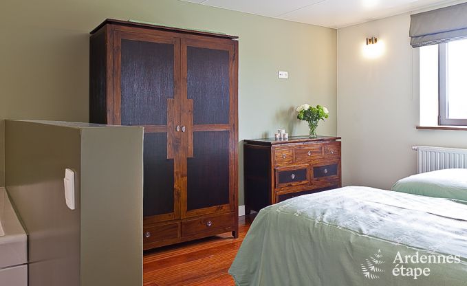 Luxe vakantiehuis in Froidthier voor 10 gasten met zwembad, wellness en 5 slaapkamers nabij Aubel