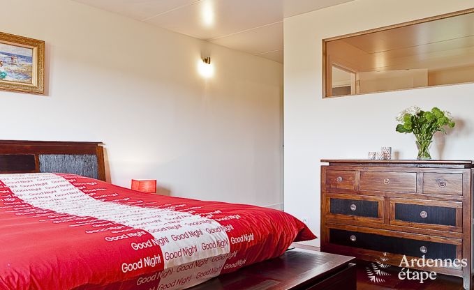 Luxe vakantiehuis in Froidthier voor 10 gasten met zwembad, wellness en 5 slaapkamers nabij Aubel