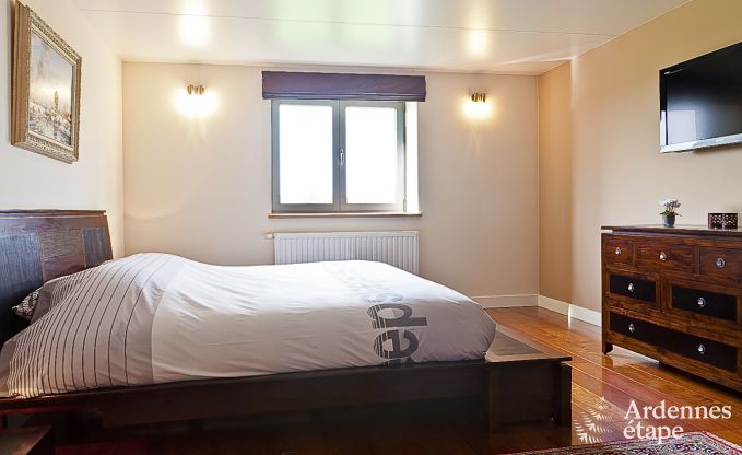 Luxe vakantiehuis in Froidthier voor 10 gasten met zwembad, wellness en 5 slaapkamers nabij Aubel