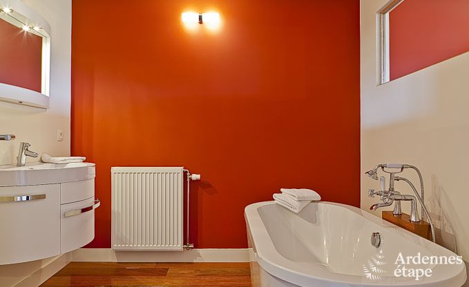 Luxe vakantiehuis in Froidthier voor 10 gasten met zwembad, wellness en 5 slaapkamers nabij Aubel