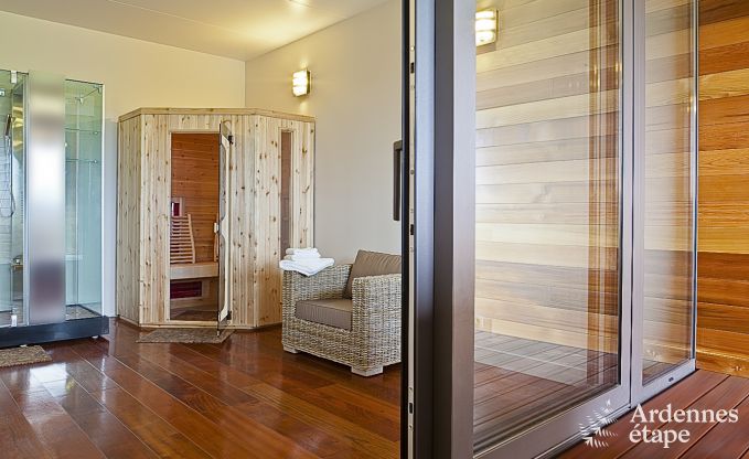 Luxe vakantiehuis in Froidthier voor 10 gasten met zwembad, wellness en 5 slaapkamers nabij Aubel