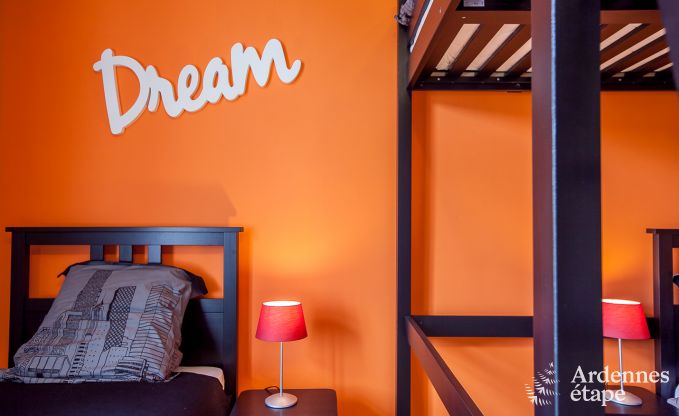 Zeer mooie vakantiewoning in Gedinne voor 20 personen in de Ardennen