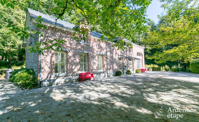 Luxe villa in Gedinne voor 18 personen in de Ardennen