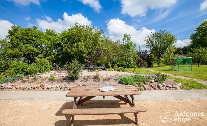 Zeer mooie vakantiewoning in Gedinne voor 20 personen in de Ardennen