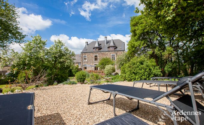 Zeer mooie vakantiewoning in Gedinne voor 20 personen in de Ardennen