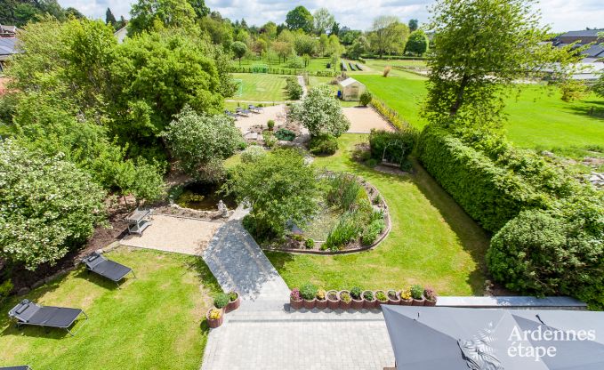 Zeer mooie vakantiewoning in Gedinne voor 20 personen in de Ardennen