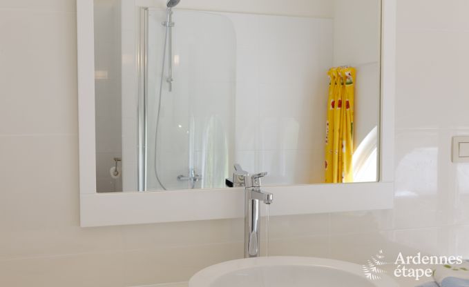 Charmant bijgebouw van een kasteel in Gembloux: ruim vakantiehuis voor 9 personen.