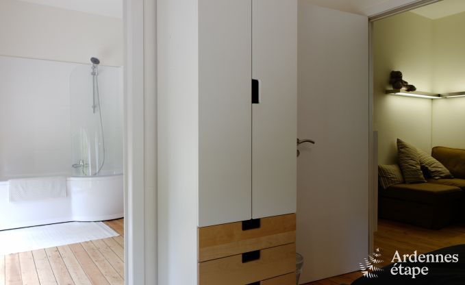 Charmant bijgebouw van een kasteel in Gembloux: ruim vakantiehuis voor 9 personen.