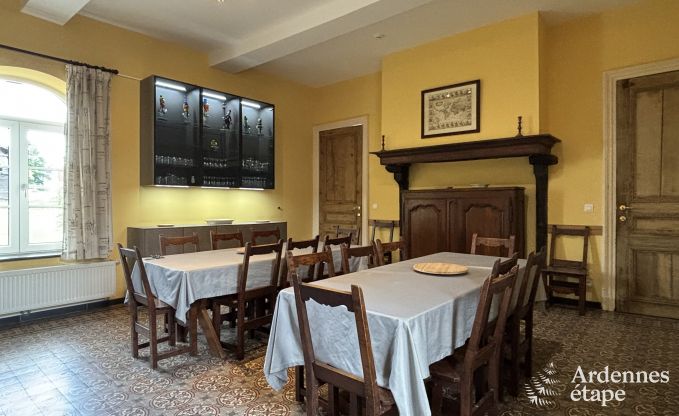 Bijgebouw van een kasteel in Gembloux voor 18 personen