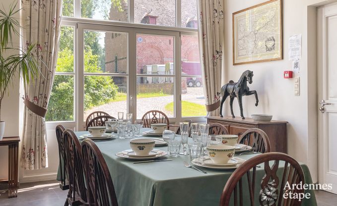 Bijgebouw van een kasteel in Gembloux voor 32 personen