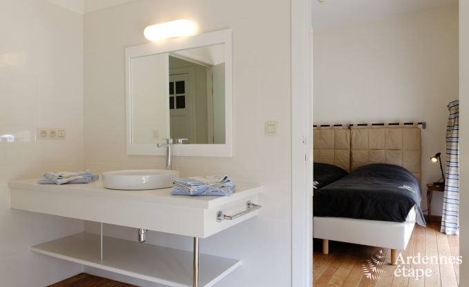 Bijgebouw van een kasteel in Gembloux voor 32 personen