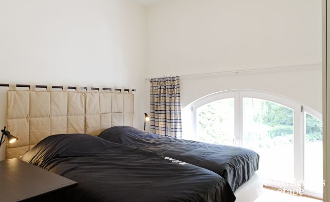 Bijgebouw van een kasteel in Gembloux voor 32 personen