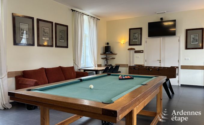 Bijgebouw van een kasteel in Gembloux voor 32 personen