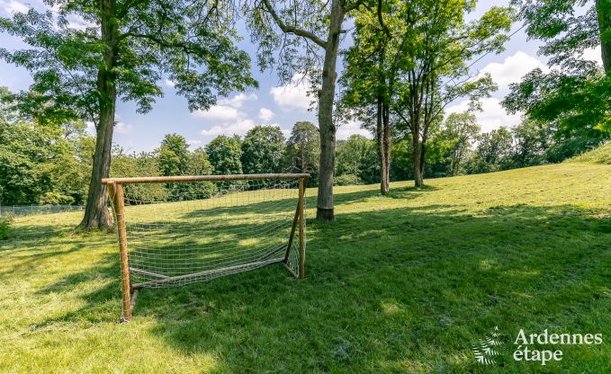 Kasteel in Gesves voor 40 personen in de Ardennen