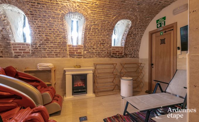 Kasteel in Gesves voor 40 personen in de Ardennen