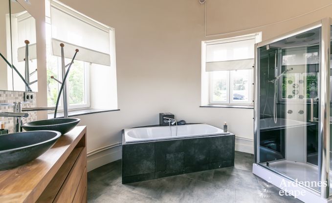 Kasteel in Gesves voor 40 personen in de Ardennen