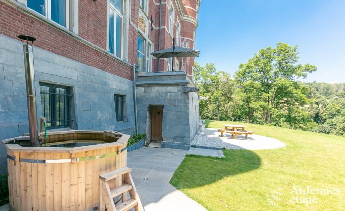 Kasteel in Gesves voor 40 personen in de Ardennen