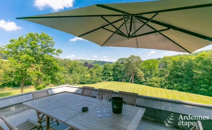 Kasteel in Gesves voor 40 personen in de Ardennen