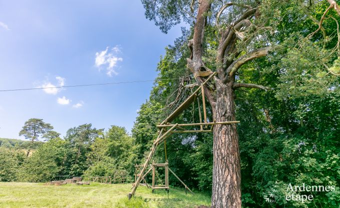 Kasteel in Gesves voor 40 personen in de Ardennen