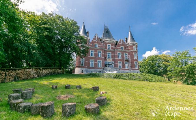 Kasteel in Gesves voor 40 personen in de Ardennen