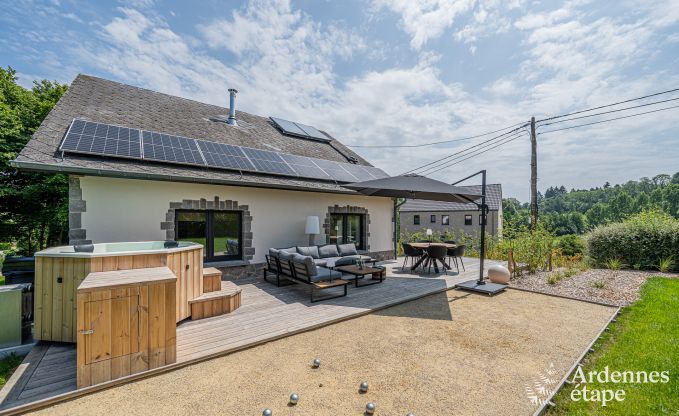 Vakantiehuis Gesves voor 6 personen met 3 slaapkamers en 3 badkamers, hottub, petanque ...