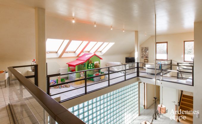4 sterren villa met binnenzwembad voor 15 personen in Gesves