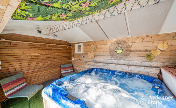 Vakantiehuis voor gezinnen in Gouvy met zwembad, sauna en uitzicht in de Ardennen