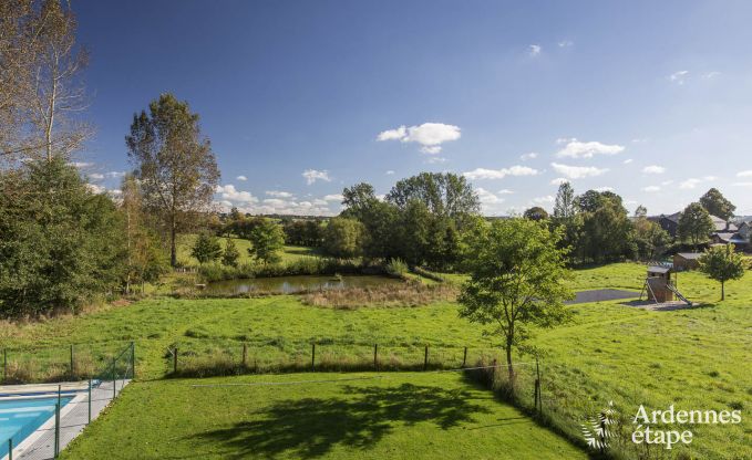 Vakantiehuis voor gezinnen in Gouvy met zwembad, sauna en uitzicht in de Ardennen