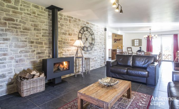 Vakantiehuis voor gezinnen in Gouvy met zwembad, sauna en uitzicht in de Ardennen