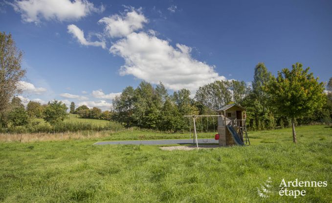 Vakantiehuis voor gezinnen in Gouvy met zwembad, sauna en uitzicht in de Ardennen