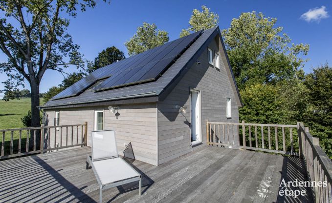 Vakantiehuis voor gezinnen in Gouvy met zwembad, sauna en uitzicht in de Ardennen