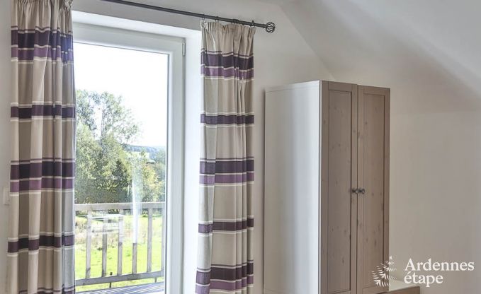 Vakantiehuis voor gezinnen in Gouvy met zwembad, sauna en uitzicht in de Ardennen
