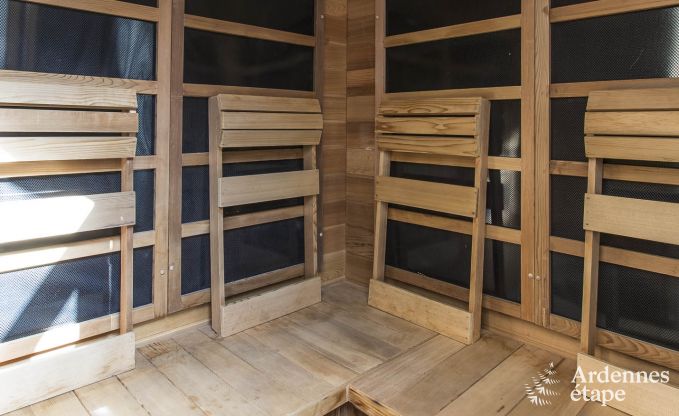 Vakantiehuis voor gezinnen in Gouvy met zwembad, sauna en uitzicht in de Ardennen