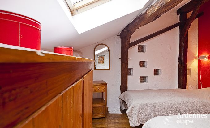Comfortabel vakantiehuis met jacuzzi en infraroodcabine in Gouvy