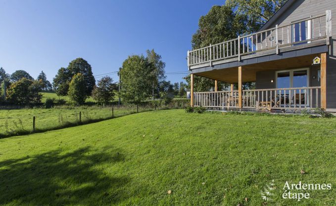 Vakantiehuis voor gezinnen in Gouvy met zwembad, sauna en uitzicht in de Ardennen