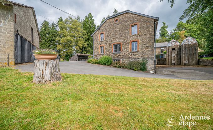 Authentiek vakantiehuis in Gouvy voor 15 personen, met 6 slaapkamers en priv�tuin