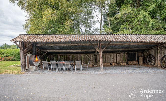 Authentiek vakantiehuis in Gouvy voor 15 personen, met 6 slaapkamers en priv�tuin