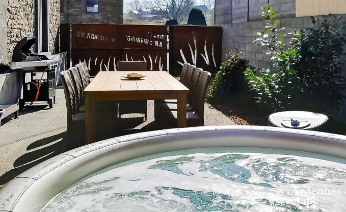 Vakantiehuis voor 8/9 personen dicht bij Bouillon in de Ardennen
