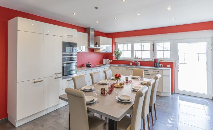 Vakantiehuis voor 8/9 personen dicht bij Bouillon in de Ardennen