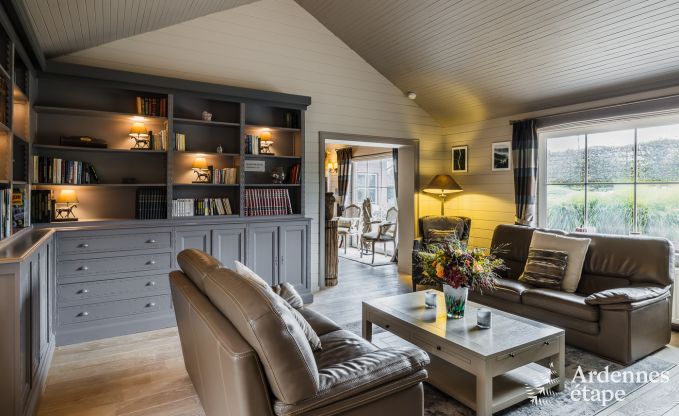 Ruime vakantiewoning voor 12 personen met zwembad en priv�tuin in Hamois, Ardennen