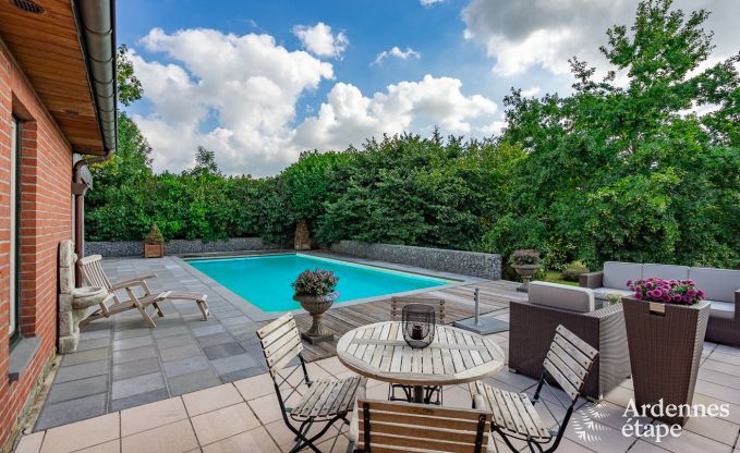 Luxe vakantiewoning in Hamois voor 8 personen met zwembad en priv�tuin in de Ardennen