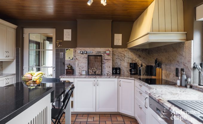 Luxe vakantiewoning in Hamois voor 8 personen met zwembad en priv�tuin in de Ardennen