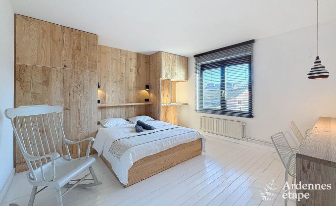 Ruim vakantiehuis in Han-sur-Lesse voor 8 personen met 4 slaapkamers, priv�tuin en terras