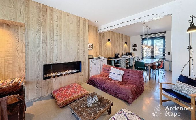 Ruim vakantiehuis in Han-sur-Lesse voor 8 personen met 4 slaapkamers, priv�tuin en terras