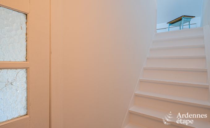 Ruim vakantiehuis in Han-sur-Lesse voor 8 personen met 4 slaapkamers, priv�tuin en terras