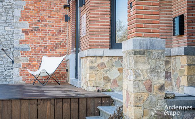 Ruim vakantiehuis in Han-sur-Lesse voor 8 personen met 4 slaapkamers, priv�tuin en terras