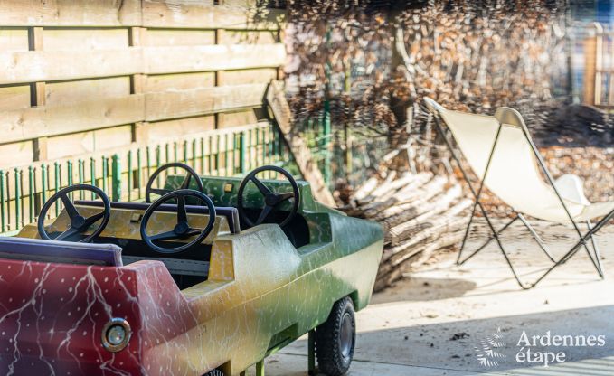 Ruim vakantiehuis in Han-sur-Lesse voor 8 personen met 4 slaapkamers, priv�tuin en terras