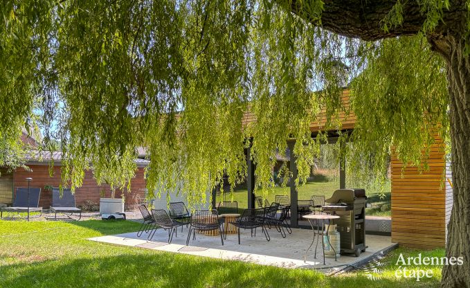 Gezellige vakantiewoning in Han-sur-Lesse voor 8 personen met sauna en tuin vlakbij de Grotten van Han