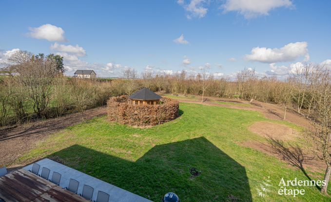 Ruime luxe villa met zwembad in Hasti�re, Ardennen